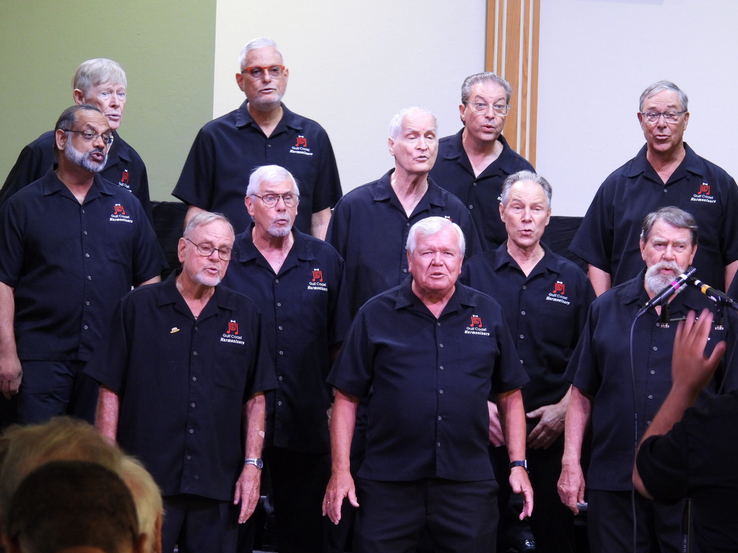 Gulf Coast Harmonizers chorus members